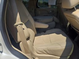 
										2012 Cadillac Escalade Luxury full									