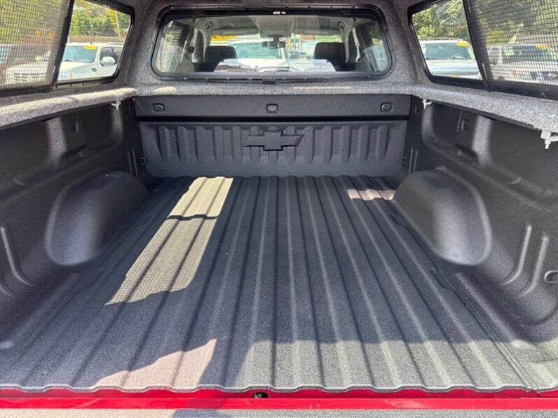 
								2018 Chevrolet Silverado 1500 LT LT2 full									
