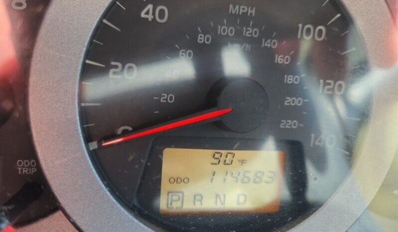 
								2011 Toyota RAV4 Base full									