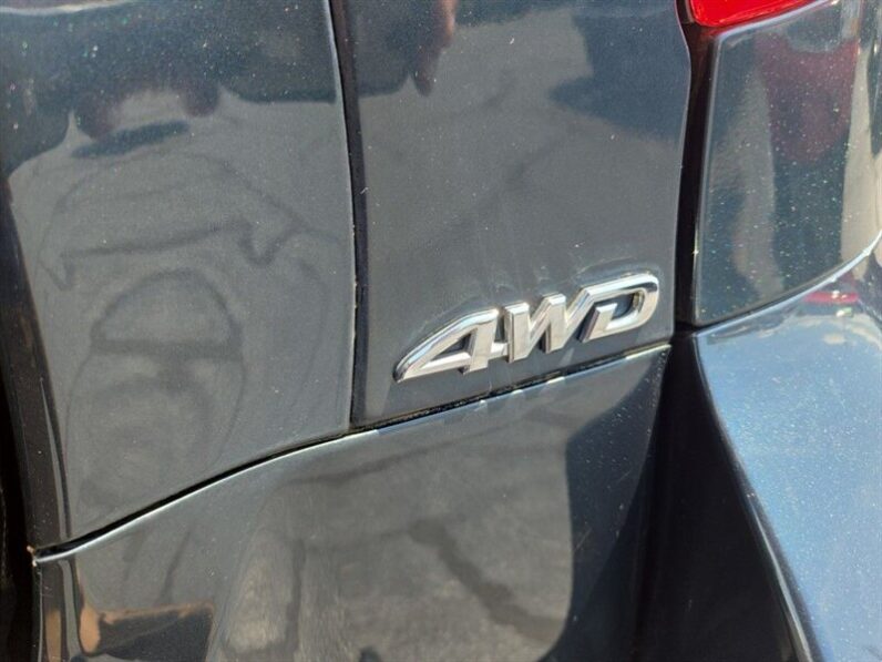 
								2011 Toyota RAV4 Base full									