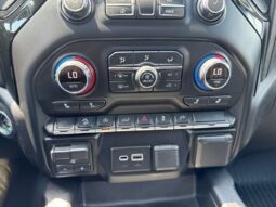 
										2020 Chevrolet Silverado 1500 RST Black Widow Package full									