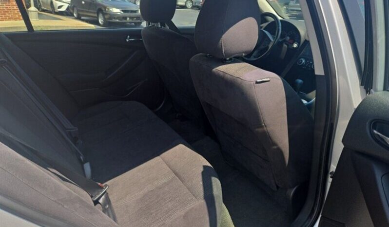 
								2012 Nissan Altima 2.5 S full									