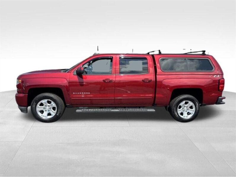 
								2018 Chevrolet Silverado 1500 LT LT2 full									