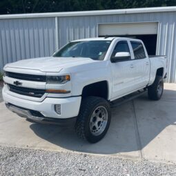 
										2018 Chevrolet Silverado 1500 LT LT2 full									