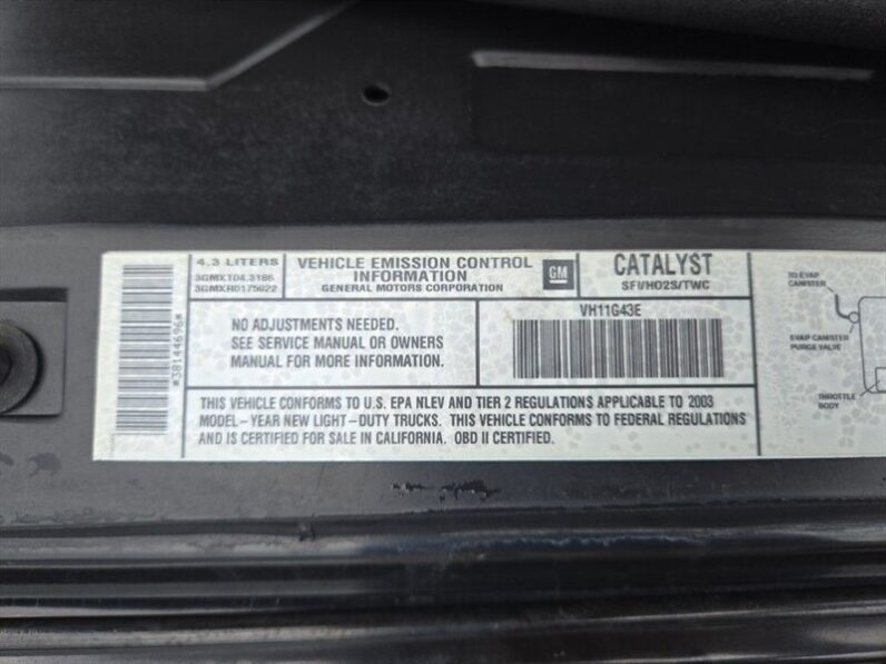 
								2003 GMC Sonoma SLS full									
