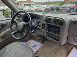 
										2003 GMC Sonoma SLS full									
