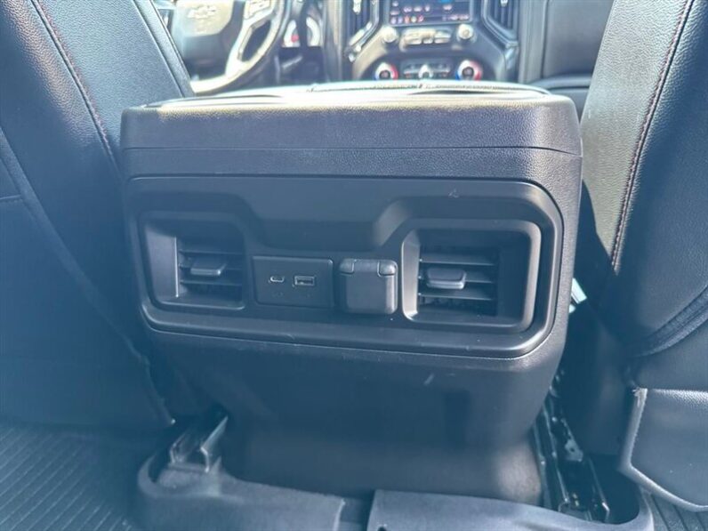 
								2020 Chevrolet Silverado 1500 RST Black Widow Package full									