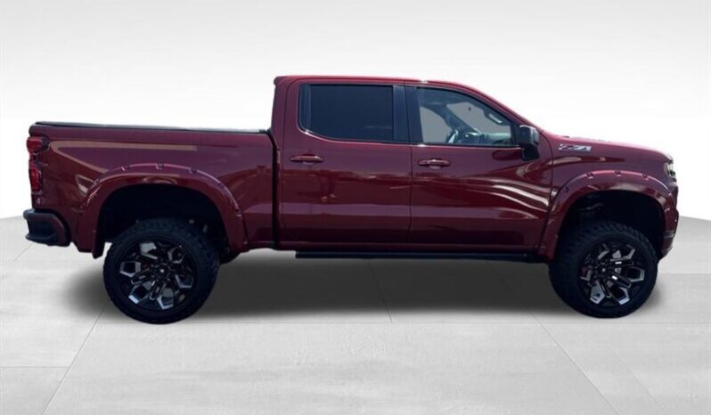 
								2020 Chevrolet Silverado 1500 RST Black Widow Package full									