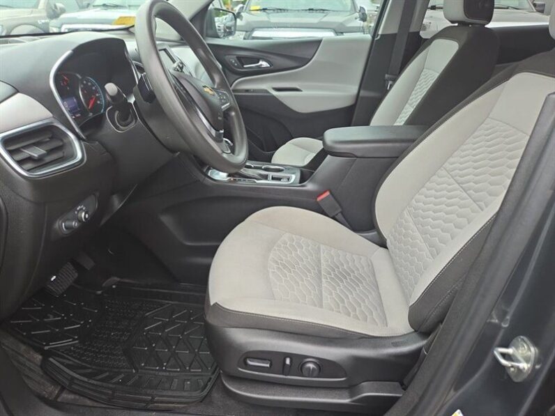 
								2020 Chevrolet Equinox LT full									