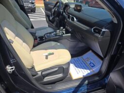 
										2017 Mazda CX-5 Touring full									
