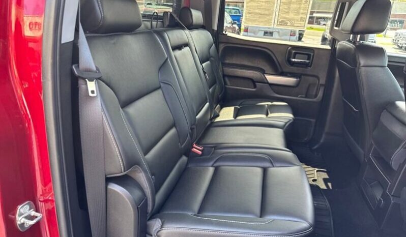 
								2018 Chevrolet Silverado 1500 LT LT2 full									