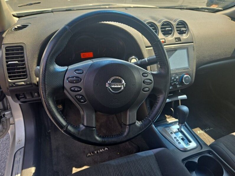 
								2012 Nissan Altima 2.5 S full									