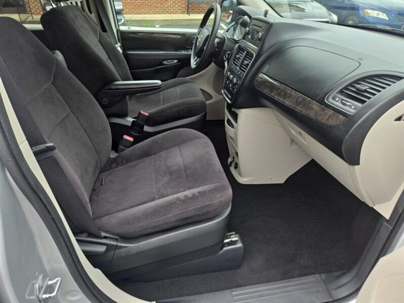 
								2011 Dodge Grand Caravan Mainstreet full									