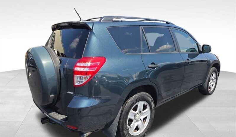 
								2011 Toyota RAV4 Base full									