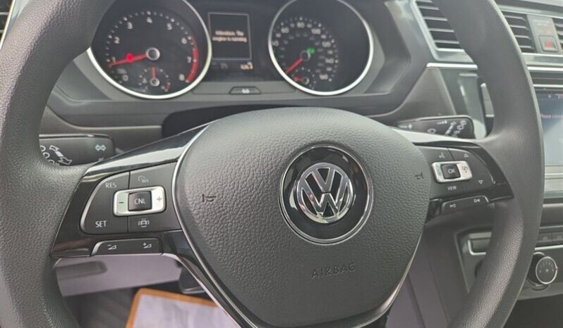 
								2020 Volkswagen Tiguan 2.0T S full									