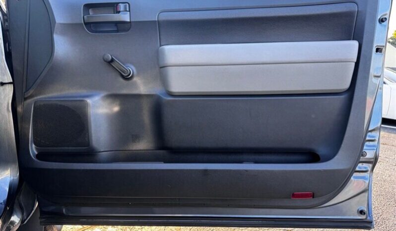 
								2010 Toyota Tundra Grade V6 full									