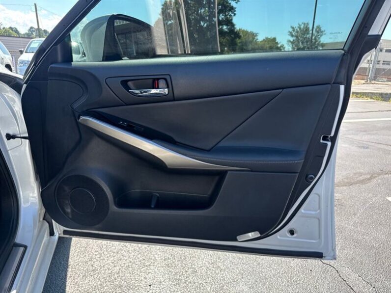 
								2016 Lexus IS 200t 200t full									