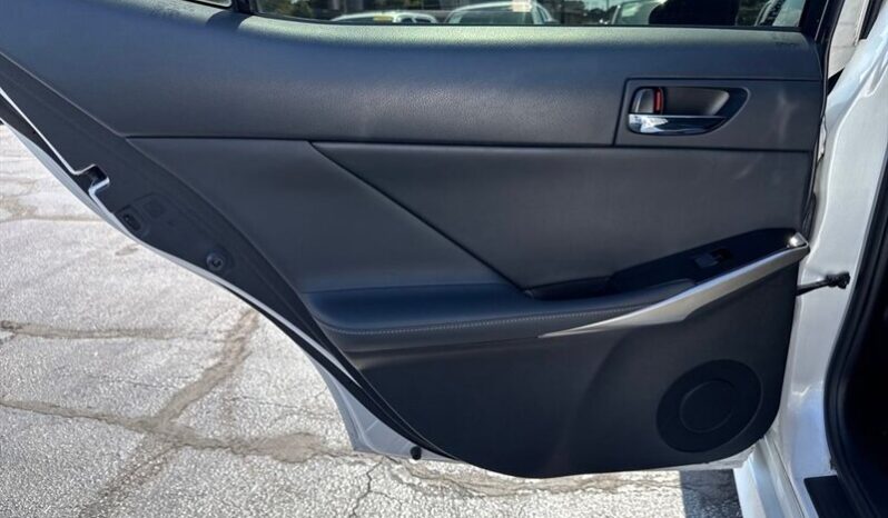 
								2016 Lexus IS 200t 200t full									
