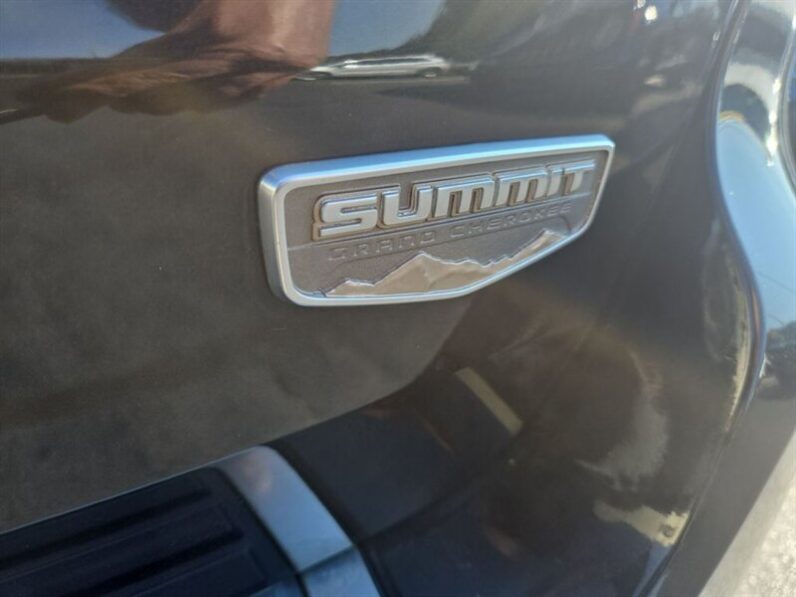 
								2015 Jeep Grand Cherokee Summit full									