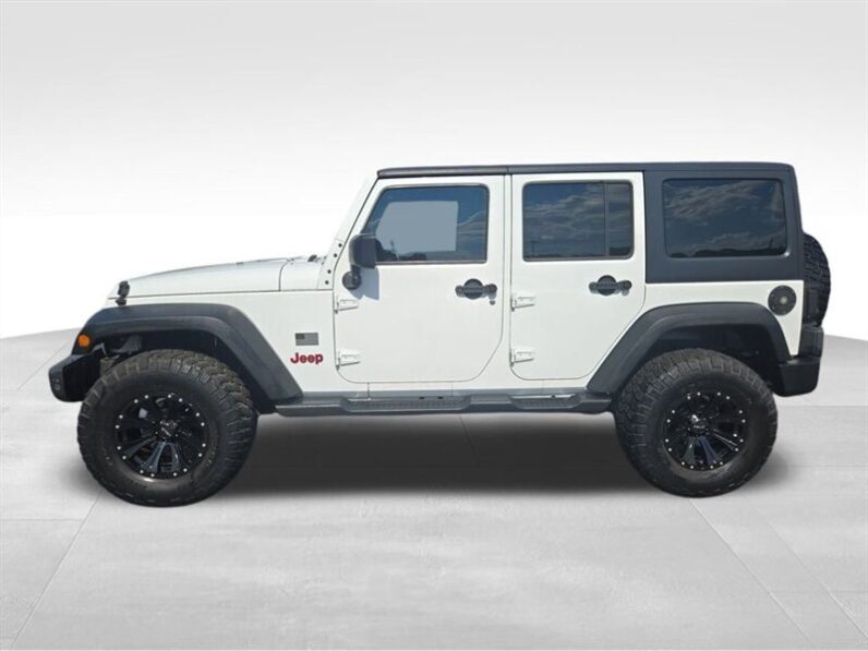 
								2014 Jeep Wrangler Unlimited Unlimited Sport full									