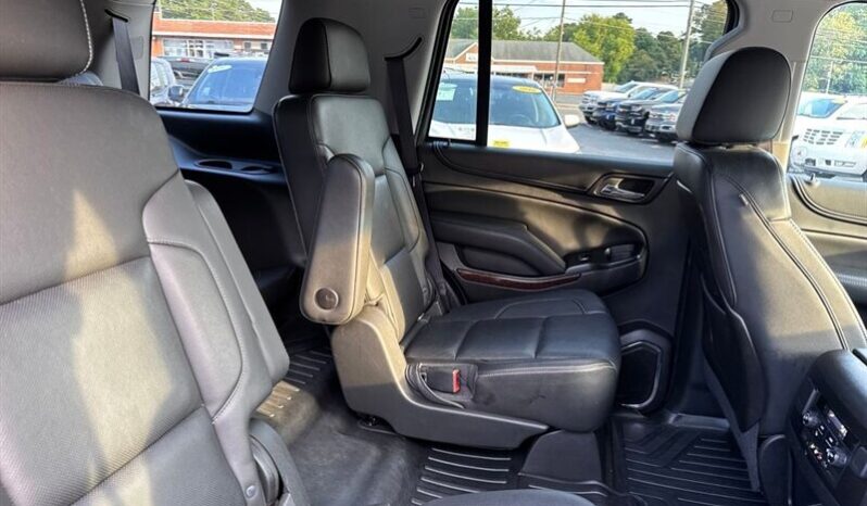 
								2016 GMC Yukon SLT full									