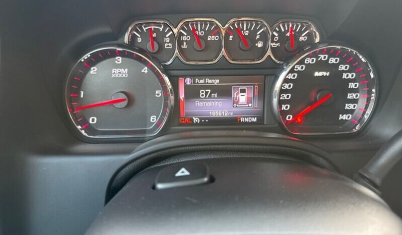 
								2016 GMC Yukon SLT full									