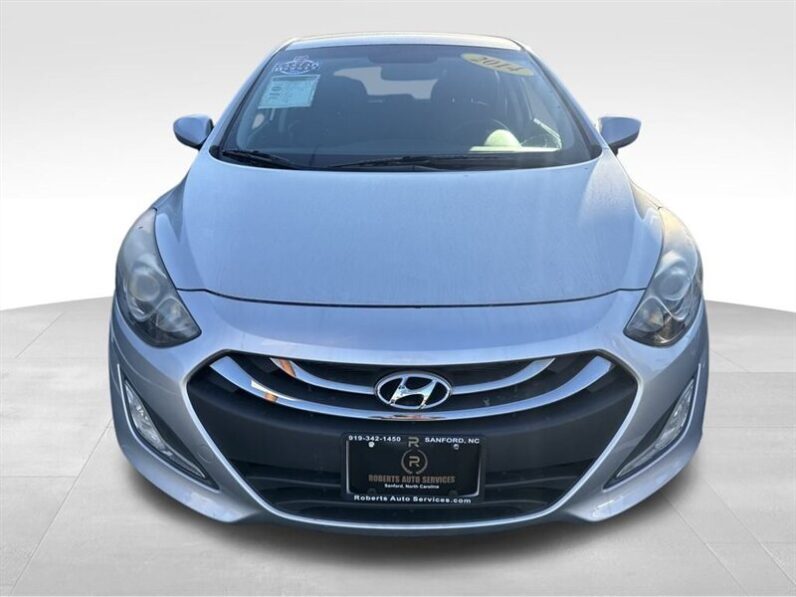 
								2014 Hyundai ELANTRA GT Base full									