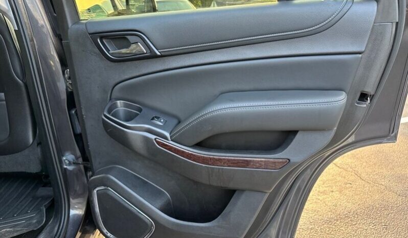 
								2016 GMC Yukon SLT full									