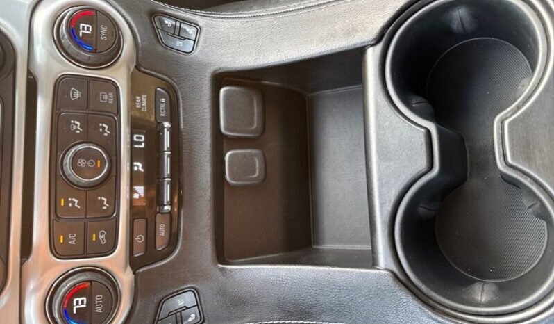 
								2016 GMC Yukon SLT full									