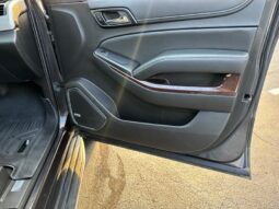 
										2016 GMC Yukon SLT full									