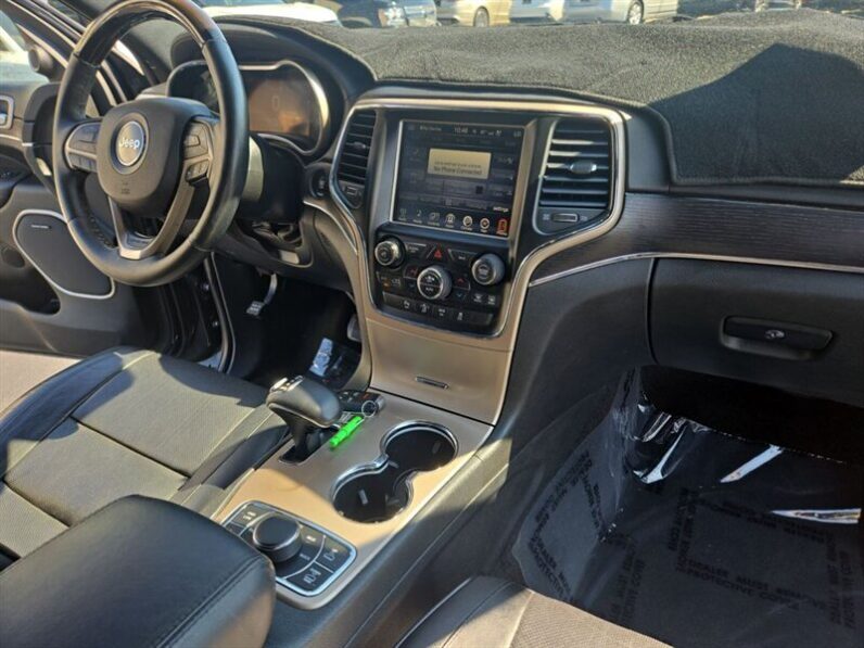 
								2015 Jeep Grand Cherokee Summit full									