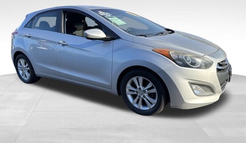 
								2014 Hyundai ELANTRA GT Base full									