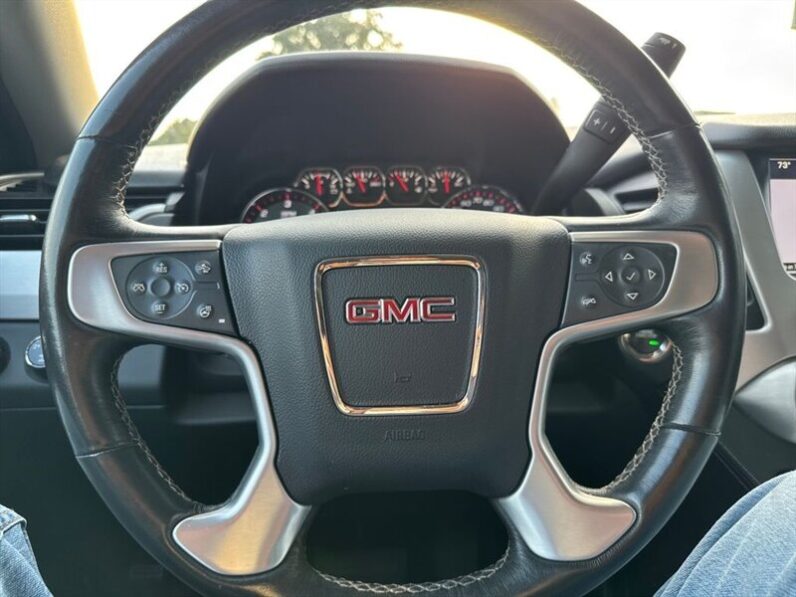 
								2016 GMC Yukon SLT full									