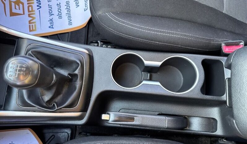 
								2014 Hyundai ELANTRA GT Base full									
