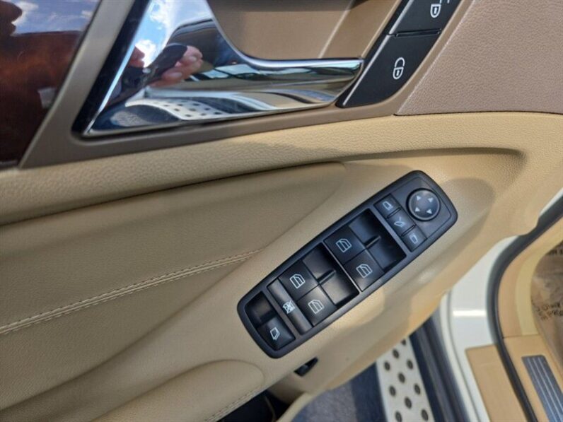 
								2012 Mercedes-Benz GL-Class GL 450 4MATIC® full									