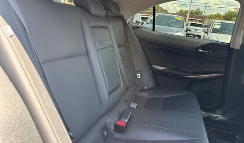 
								2016 Lexus IS 200t 200t full									
