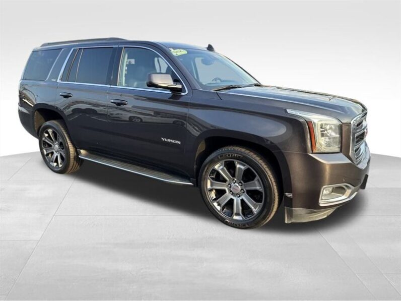 
								2016 GMC Yukon SLT full									