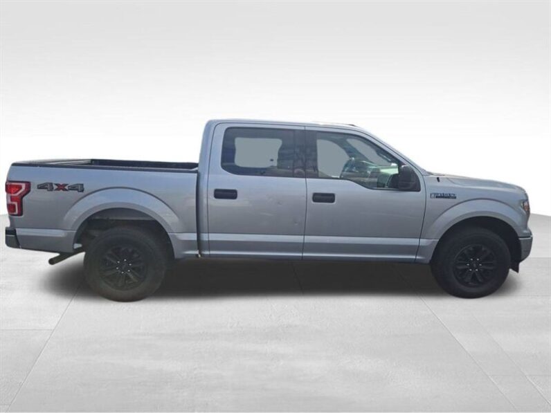 
								2019 Ford F-150 XLT full									