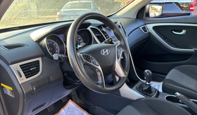 
								2014 Hyundai ELANTRA GT Base full									