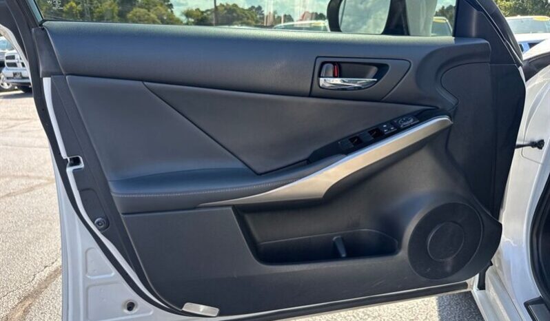 
								2016 Lexus IS 200t 200t full									