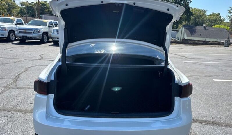 
								2016 Lexus IS 200t 200t full									