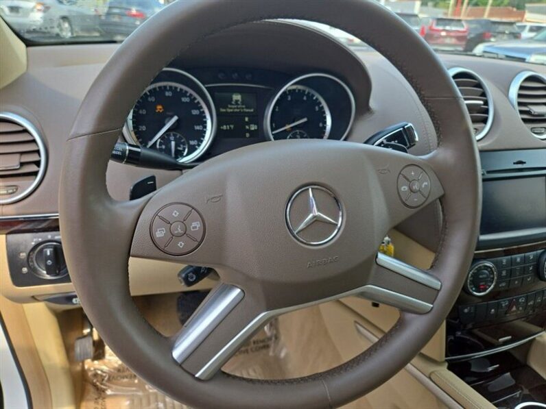 
								2012 Mercedes-Benz GL-Class GL 450 4MATIC® full									