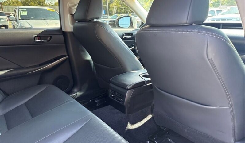 
								2016 Lexus IS 200t 200t full									