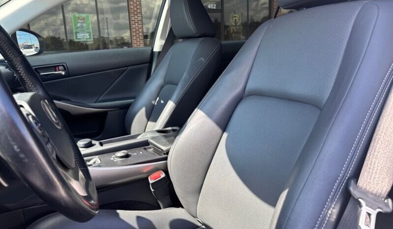 
								2016 Lexus IS 200t 200t full									
