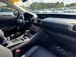 
										2016 Lexus IS 200t 200t full									