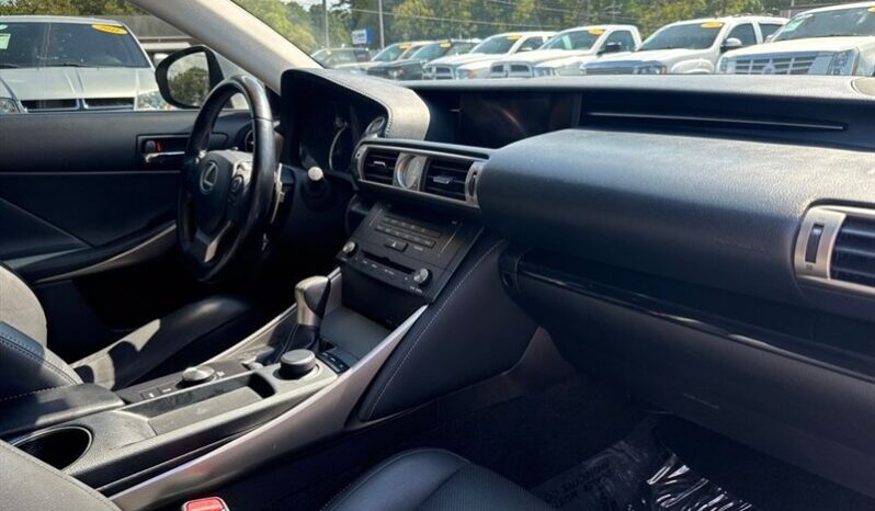 
								2016 Lexus IS 200t 200t full									