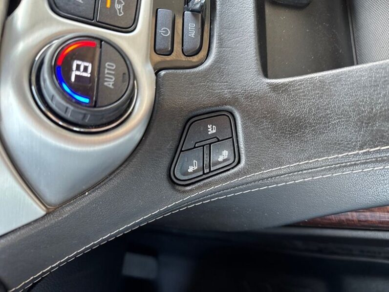 
								2016 GMC Yukon SLT full									