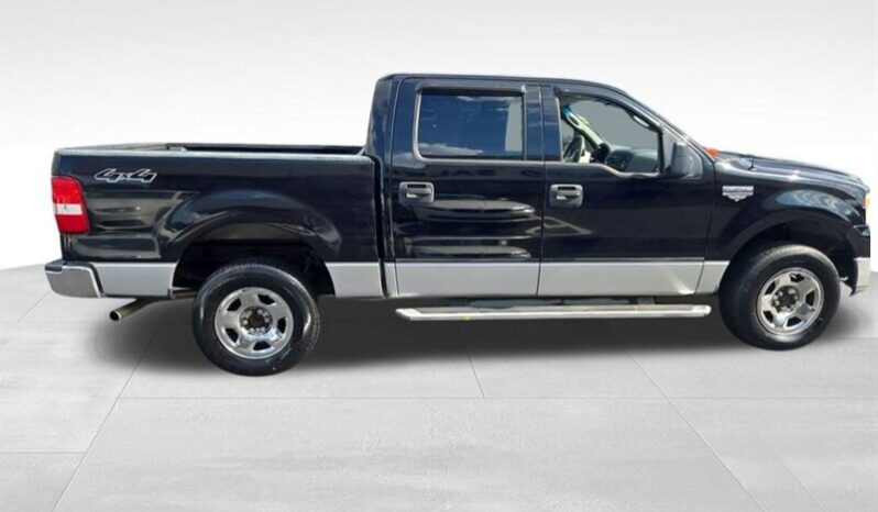 
								2004 Ford F-150 XLT full									