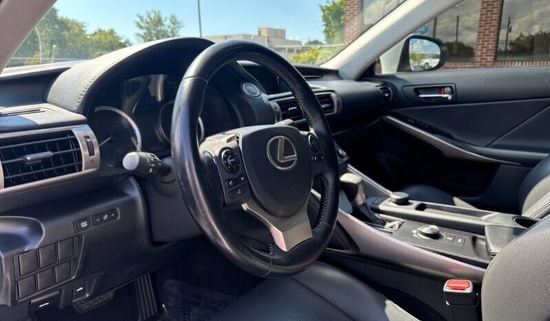 
								2016 Lexus IS 200t 200t full									