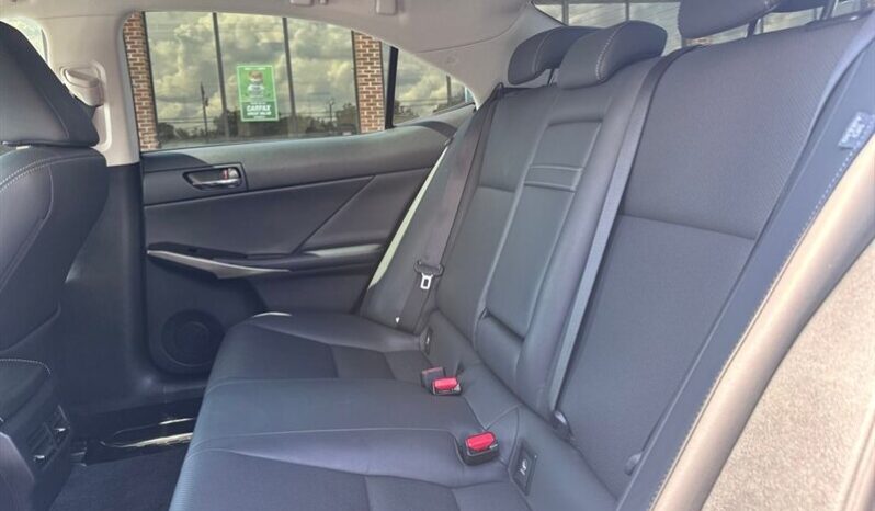 
								2016 Lexus IS 200t 200t full									